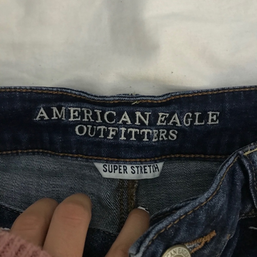 american eagle | super stretch dark denim shorts
